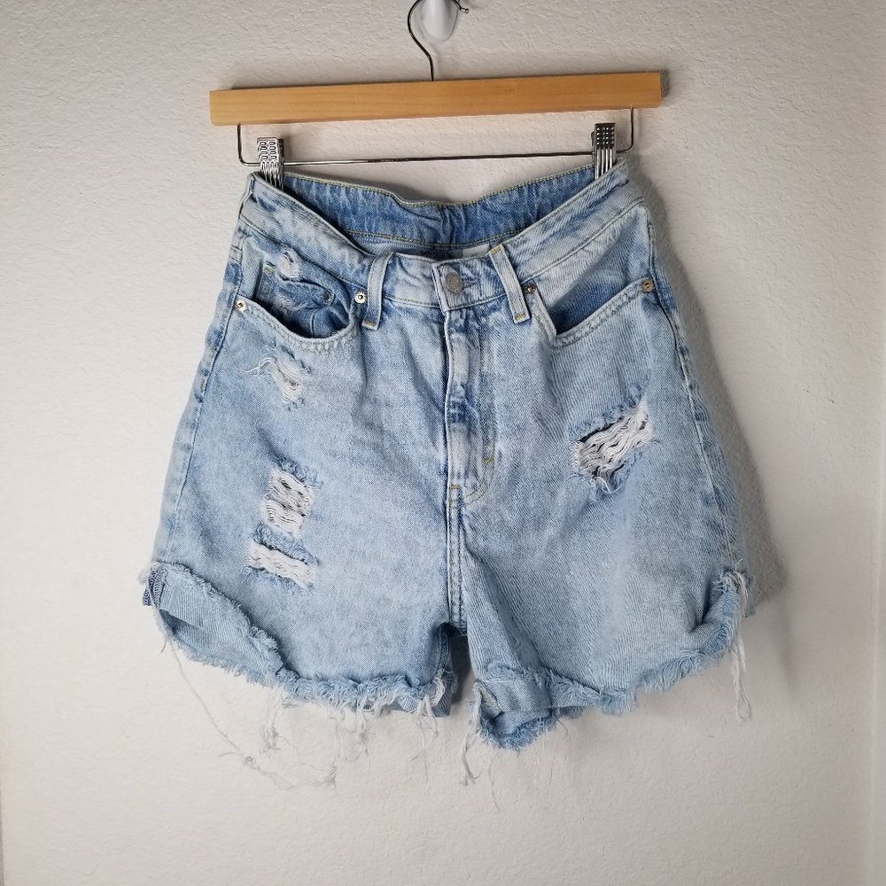 H&M Ultra High Waist Distressed Mom Shorts